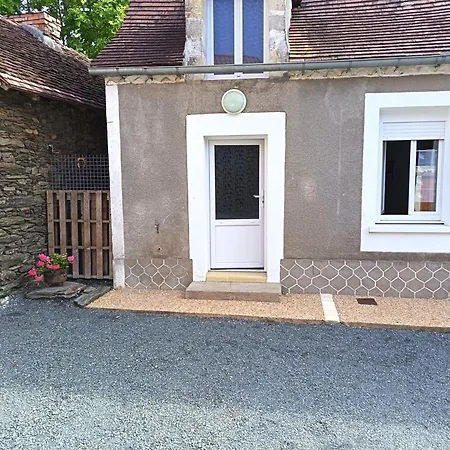 Maison Cosy à La Campagne Avec Jardin, Barbecue, Proche Activités Nautiques Et Randonnées - Fr-1-616-315 *