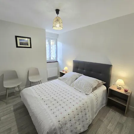 Maison Cosy à La Campagne Avec Jardin, Barbecue, Proche Activités Nautiques Et Randonnées - Fr-1-616-315 Séjour à la campagne Génis